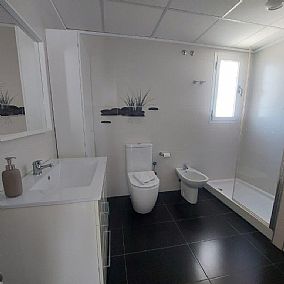 0805202613500_22.jpg