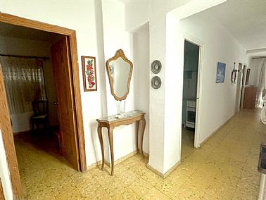 0806202610039_11.jpg