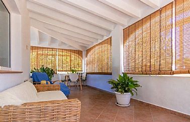 01082026104310_13-chalet-la-xara-denia-comedor.jpg