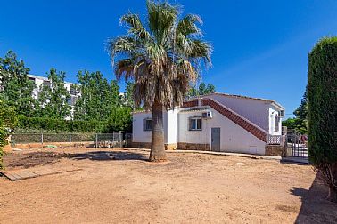 01082026104415_26-chalet-la-xara-denia-jardin-norte.jpg
