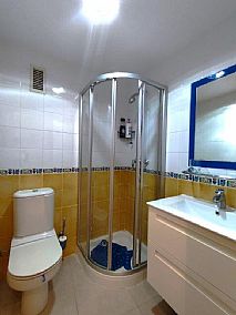 2809202612246_22.jpg