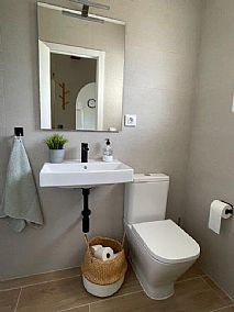 161020261930_11.jpg